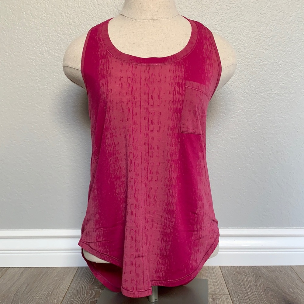 EUC Lululemon tank top size 4/6